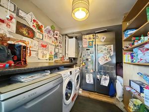 Photo 19- click for photo gallery